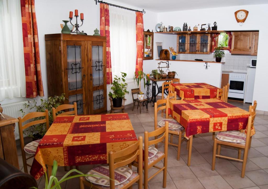 Varga Apartmanház Zalakaros Exterior foto
