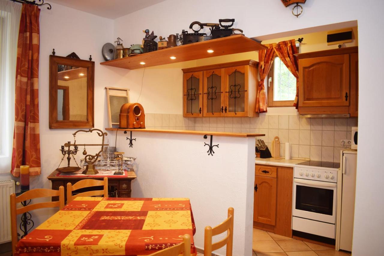 Varga Apartmanház Zalakaros Exterior foto